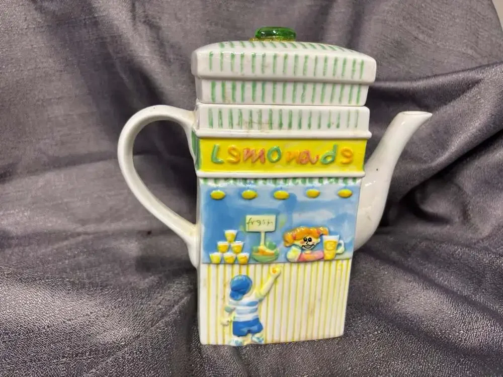 Green Market Lemonade Stand TEA POT FLOWER SHOP with Lid